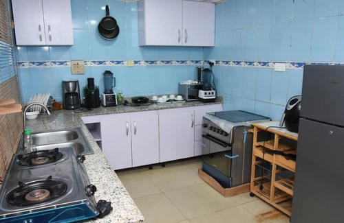 Epetu House | 3 Bedroom Short Let Apartment @ Mayfair Gardens Estate