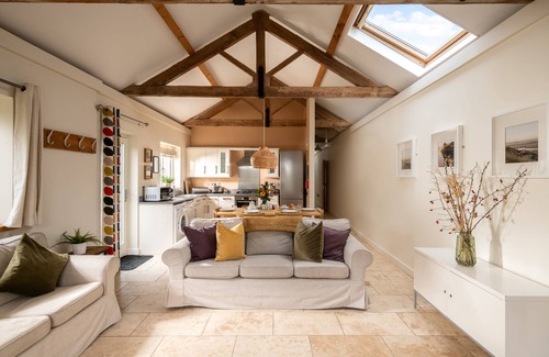 Sculthorpe House | 3 bedroom single story barn with luxury indoor pool close to the north Norfolk coast