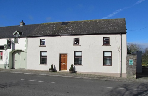Multyfarnham House | 3 bedroom, sleeps 6, beautiful Village in the centre of Ireland
