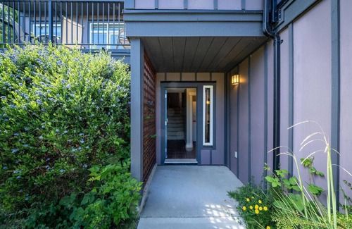 Sooke House | 3 Bedroom Sooke Townhome