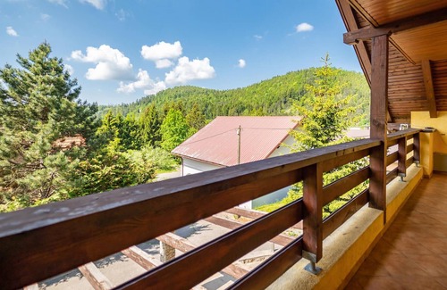 Vrata House | 3 bedroom stunning home in Vrata