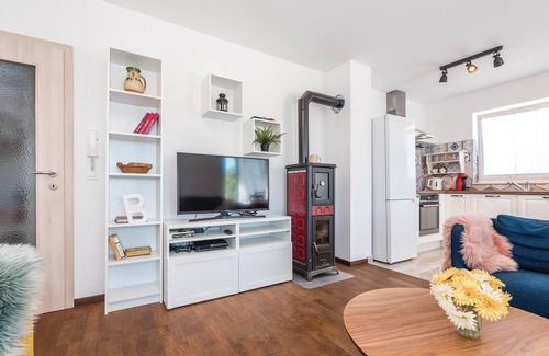 Drnis House | 3 bedroom stunning home in Pakovo Selo