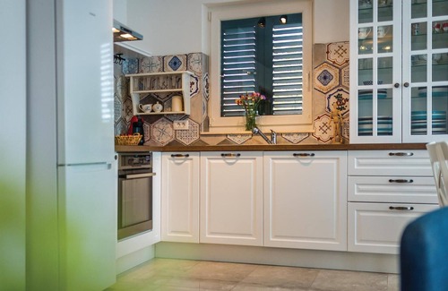 Drnis House | 3 bedroom stunning home in Pakovo Selo