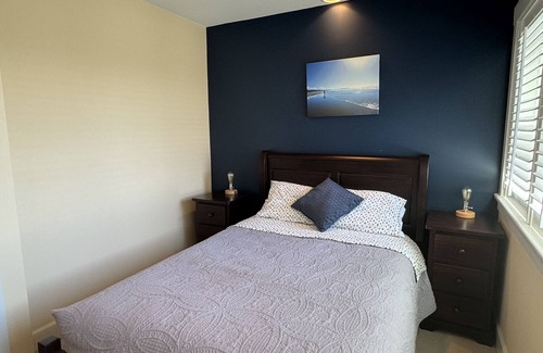 Juan de Fuca Electoral Area House | 3 bedroom suite on the Juan de Fuca straight.