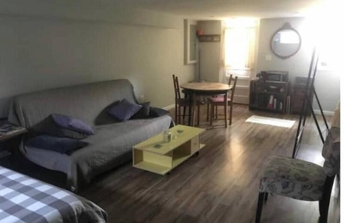 Potomac West House | 3 bedroom tounhouse near King Street metro