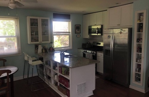 Potomac West House | 3 bedroom tounhouse near King Street metro