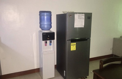 Tagbilaran House | 3 bedroom townhouse with fast wifi and 8 seater SUV car optional