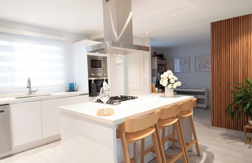Rancho House | 3-Bedroom Townhome in amazing Eagle Beach