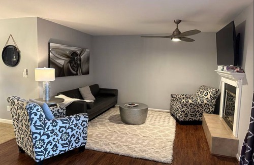 Modesto House | 3-bedroom townhome in tranquil Modesto with AC