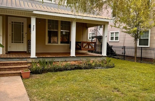 Chattanooga House | 3-bedroom townhome in charming Chattanooga