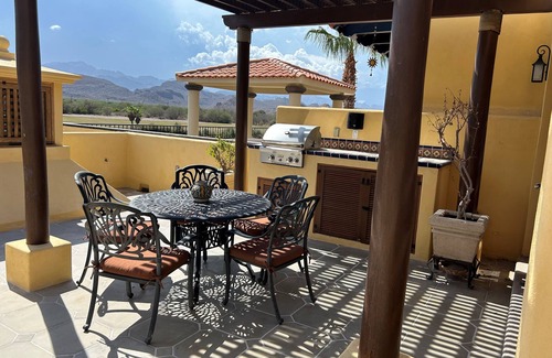 Nopolo House | 3-bedroom Townhome with Private Pool and AC