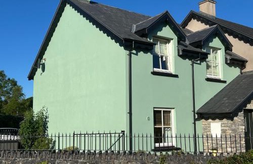 Kenmare House | 3 bedroom townhouse in the heart of Kenmare