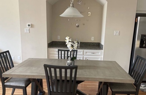 Central Southwest House | 3 bedroom townhouse in Texas Medical Center