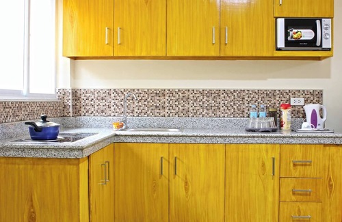 Lapu-Lapu Resort | 3-Bedroom Townhouse Resort - Hotel with Pool