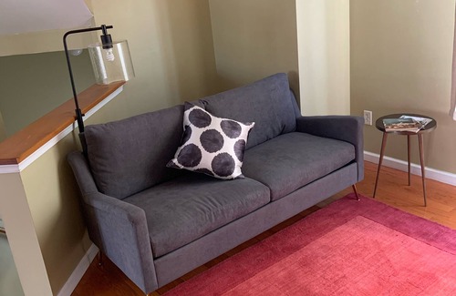 Rahway House | 3 Bedroom Townhouse.