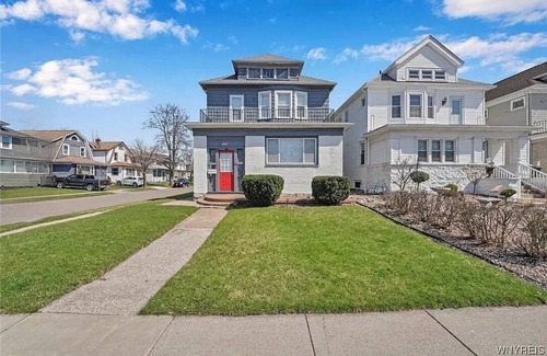 North Buffalo House | 3 Bedroom unit in Buffalo