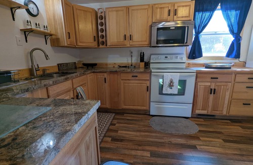 White Sulphur Springs House | 3-bedroom house in beautiful White Sulphur Springs