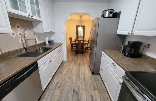 Gulf Park Estates House | 3-bedroom vacation home 17 minutes from Hard Rock Casino Biloxi