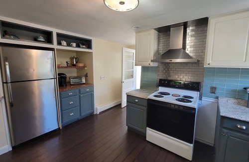 Pawtucket House | 3-bedroom vacation home 6 minutes from Brown University
