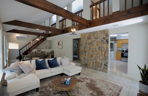 Nazareth House | 3-bedroom vacation home just 12 minutes from Lafayette and Lehigh College.