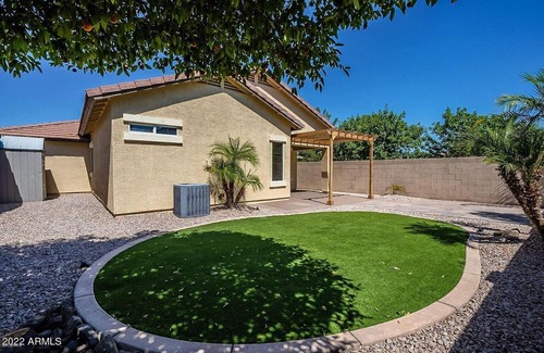 Gilbert House | 3-bedroom vacation home 20 minutes from Scottsdale