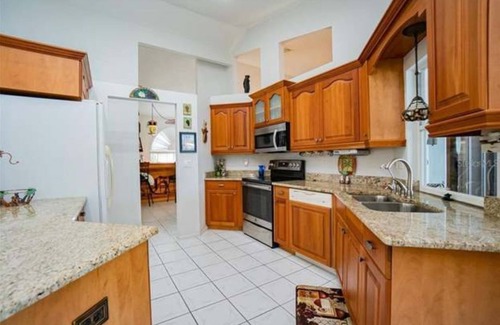 Rotonda Lakes House | 3-bedroom vacation home just 8 minutes to Manasota Key Beach