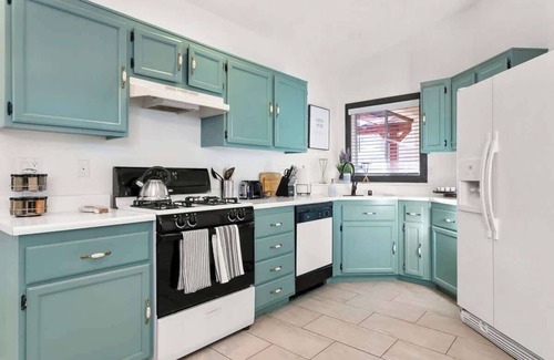 North Las Vegas House | 3 Bedroom Vegas w Pool & fun amenities!