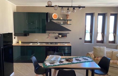 Frattaminore Villa | 3 Bedroom Villa in Frattaminore (NA)