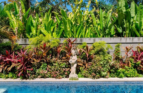 Legian City-Centre Villa | 3 Bedroom Villa 7 Minutes to Legian Beach