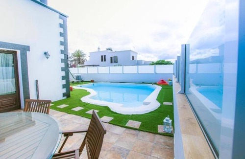 Tahiche House | 3 bedroom villa