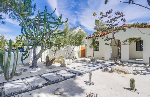 Crown Point Villa | 3-bedroom Villa in awesome San Diego with WiFi, AC