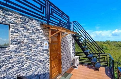 Santa Fe Villa | 3-bedroom villa in marvelous Santa Fe with AC, WiFi