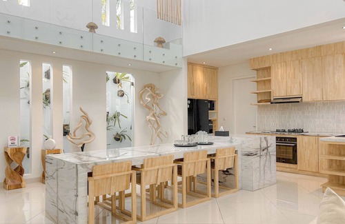 Sanur Villa | 3-Bedroom Villa in Sanur Area with Connecting room