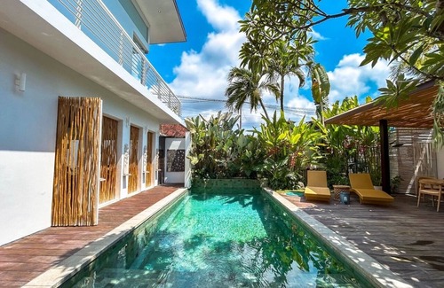 Sanur Villa | 3-Bedroom Villa in Sanur Area with Connecting room