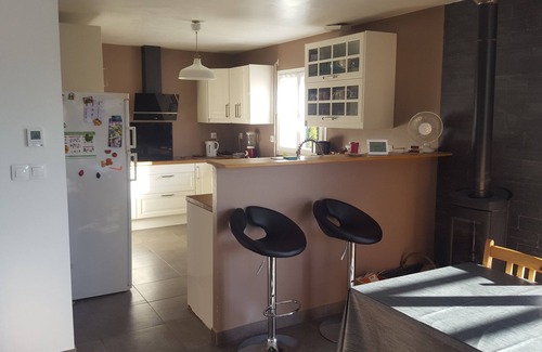 Montfaucon Villa | 3 bedroom villa with pool view 10 min besancon