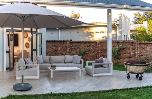 Harare Villa | 3-bedroom villa within delightful Harare just 10 minutes away from the airport