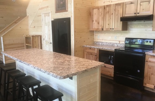 Ely House | 3 bedroom w/loft/2 bath lake home, fireplace, across from BWCA,7 miles from Ely