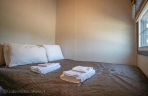 Roseneath House | 3 Bedroom Waterfront Cottage 13