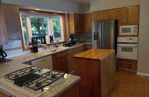 Geneva House | 3-bedroom waterfront home in fabulous Geneva with AC, WiFi. Enjoy your stay