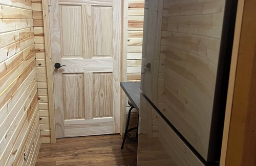 Hazard Cabin | 3-bedroom with 3 private Bathrooms Semi Shared Rooms Only cabin