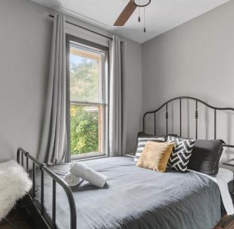 Windsor Apartment | 3 bedroom with laundry and parking at Windsor