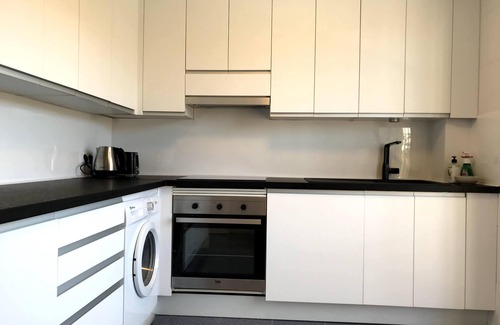 Buenas Noches Apartment | 3 bedrooms, 2.5 baths; 7 people; directly on the beach, frontal sea click