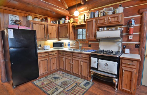 Hayward House | 3 BEDROOMS 2 BATHROOM SLEEPS 6