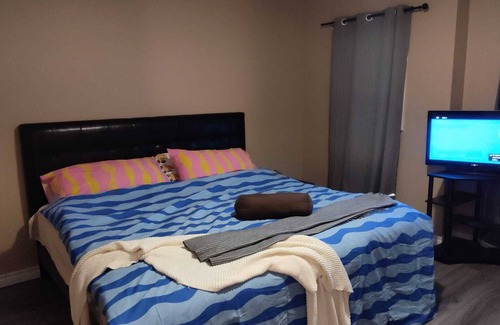 Waterloo House | 3 bedrooms and 3.5 bathroom Waterloo West Townhouse