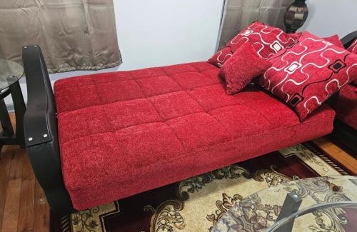 Greenville Apartment | 3 bedrooms apt,2 baths,15 mins to NYC