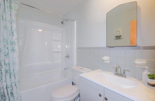 Euclid House | 3 bedrooms at Cleveland