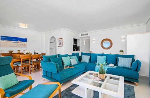 Diputacion de Rincon de San Gines Apartment | 3 bedrooms - holidays - long weekends - golf & racquet club - great views