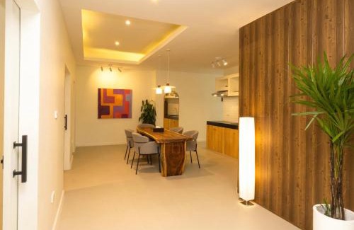 Thung Maha Mek Apartment | 3 Bedrooms for 5 Guests in the Heart of Sathorn