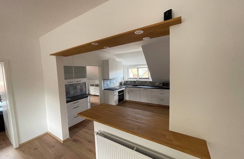 Hagenburg Apartment | 3 bedrooms l Steinhuder Meer l South-facing balcony l Forest view l Refurbished