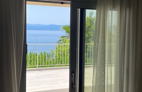 Komnina Apartment | 3 bedrooms Penthouse in Evia Bay hotel in Aidipsos